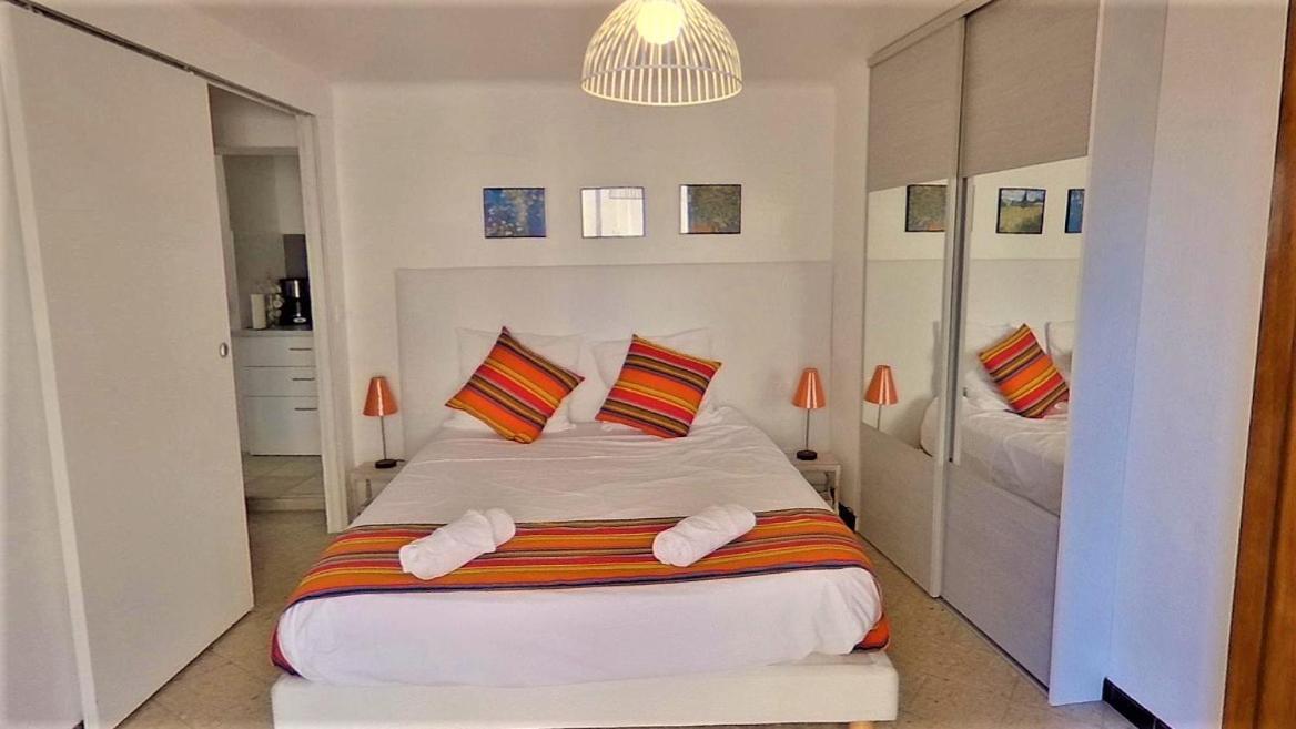 La Terrasse Ensoleillee Arles Camargue Apartment Екстериор снимка