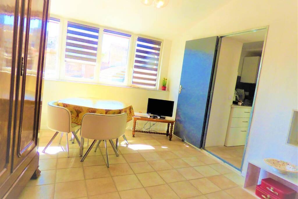 La Terrasse Ensoleillee Arles Camargue Apartment Екстериор снимка